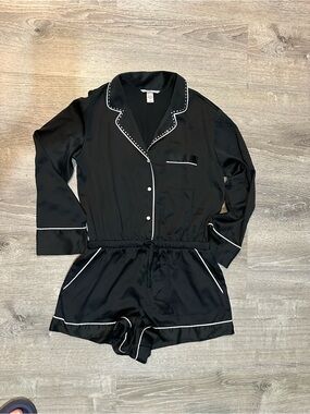Victoria’s Secret Satin Romper Size M Black Long Sleeve Rhinestone Collar Sleepw